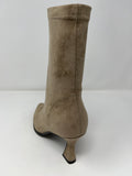 Pedro Anton Mid Heel Stretch Leg Ankle Boot
