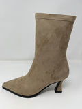 Pedro Anton Mid Heel Stretch Leg Ankle Boot