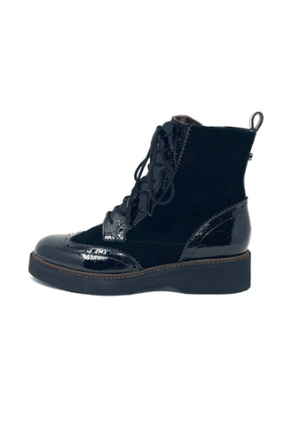 Fugitive Lightweight Ankle Boot With Laces And Inside Zip